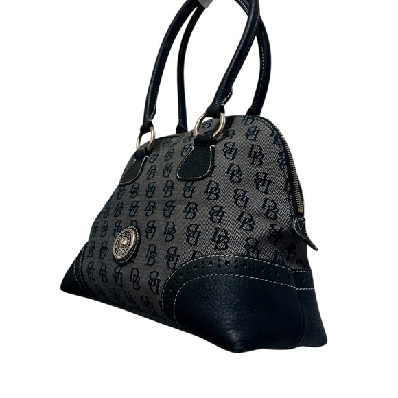 Dooney & Bourke Black and Gray Women's Bag in excellent condition - Picture 2 of 16